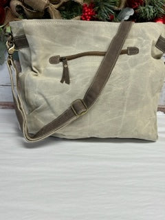Olay Purse (adjustable over the shoulder strap)