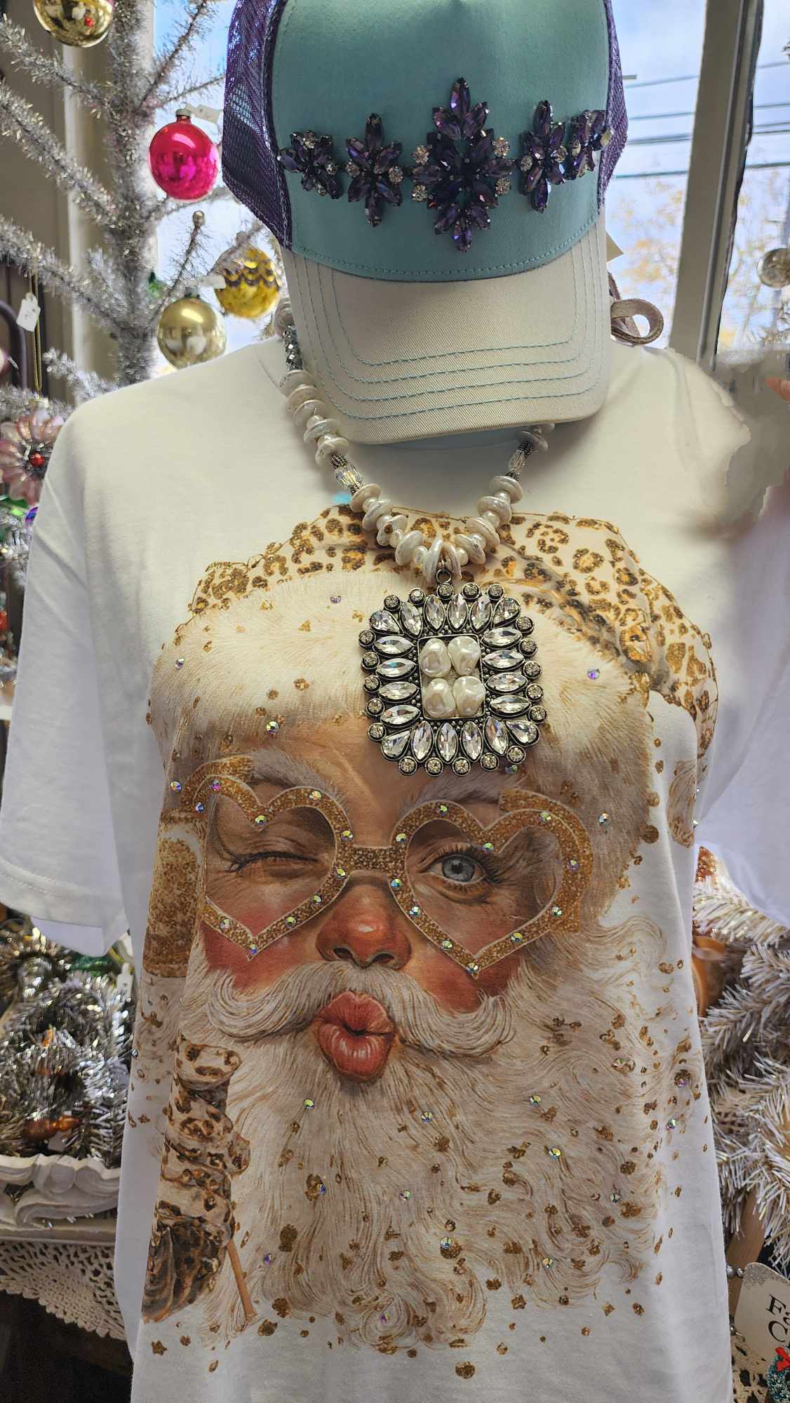 Leopard Santa t-shirt