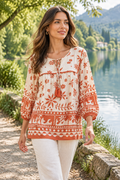 Easel 3/4 Sleeve Blouse