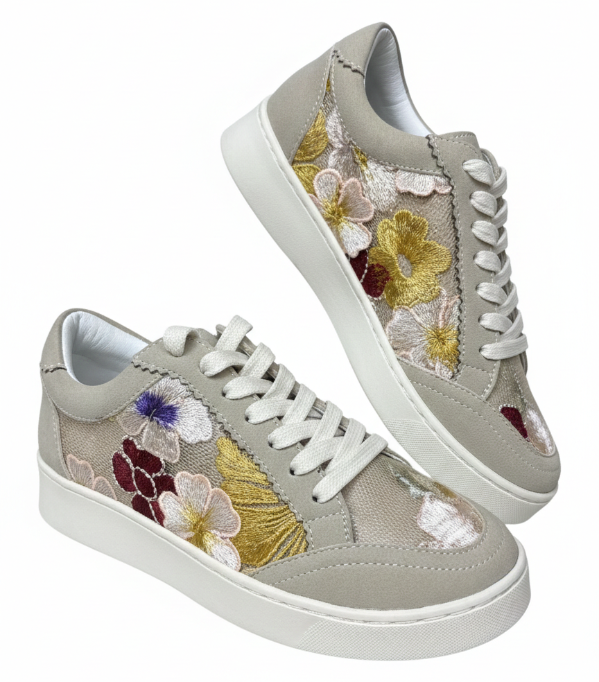 Oasis Society Flower Tennis Shoes