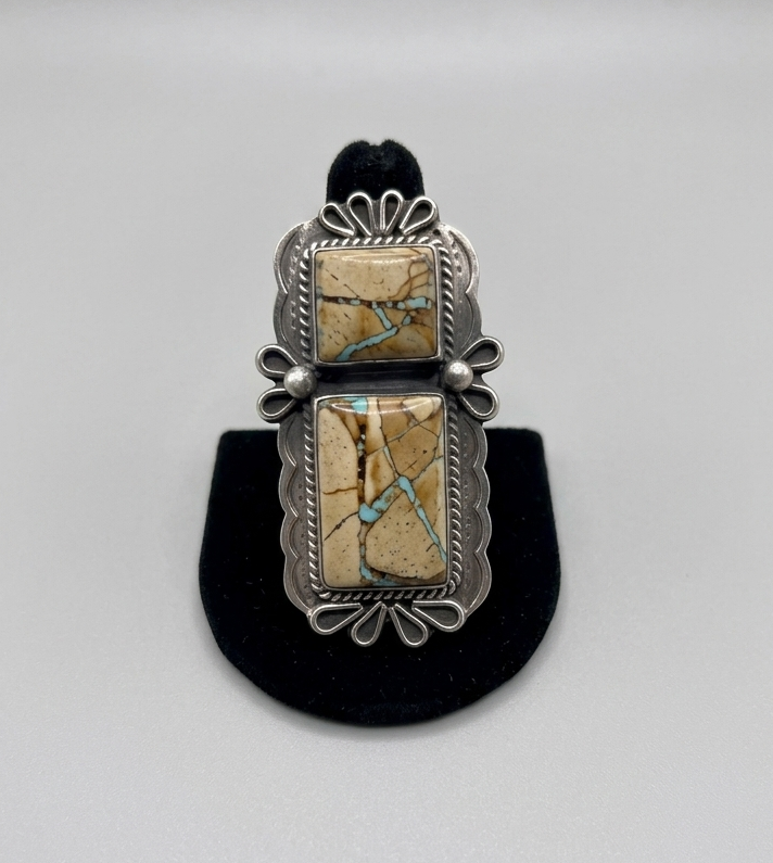 Royston Ribbon Turquoise Ring