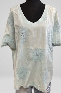 Easel's Mint Dreams Embroidered Floral Blouse
