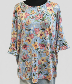 Easel's Floral Field Blouse