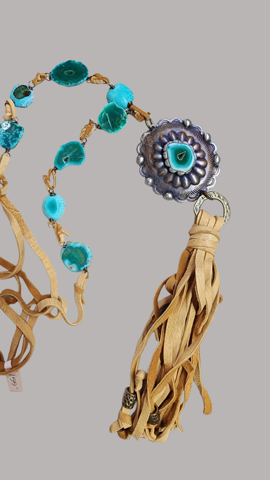 Exquisite Concho Necklace Featuring Vibrant Green Stones