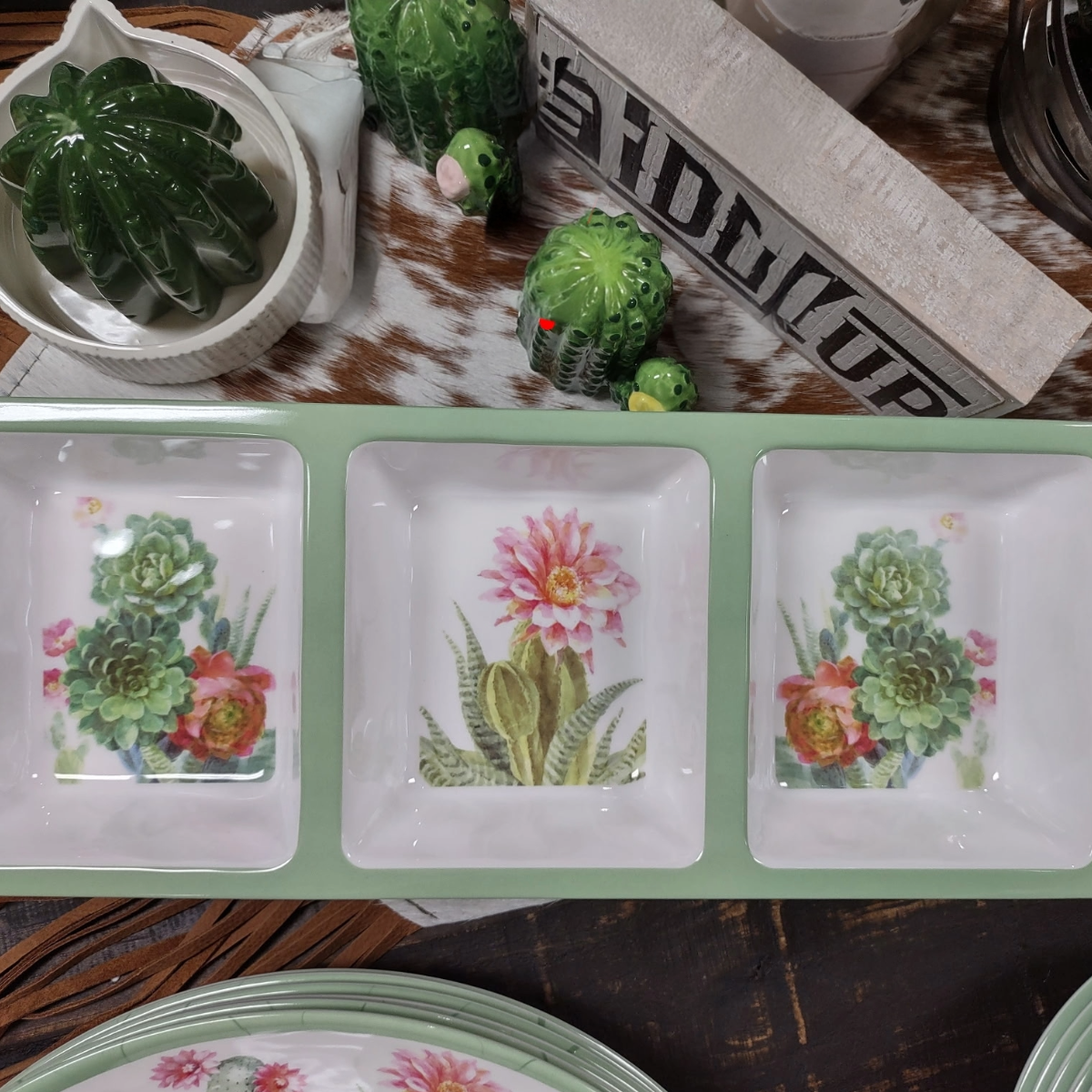 Cactus Dip Plate