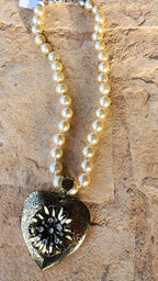Heart Pendant w/Rhinestone Flower Necklace